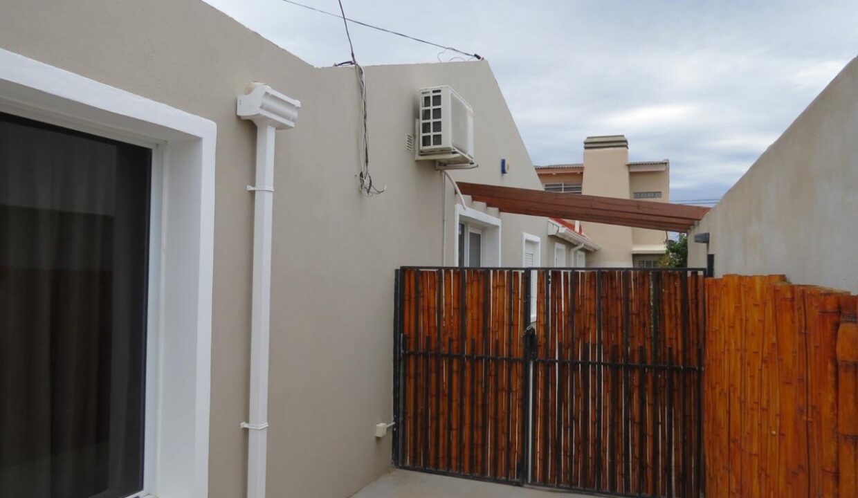 WhatsApp Image 2024-10-23 at 19.57.20 (1)