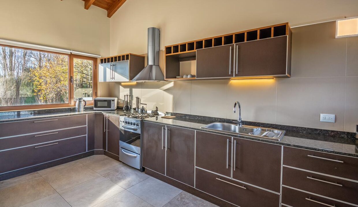 WhatsApp Image 2025-01-10 at 17.07.28 (2)