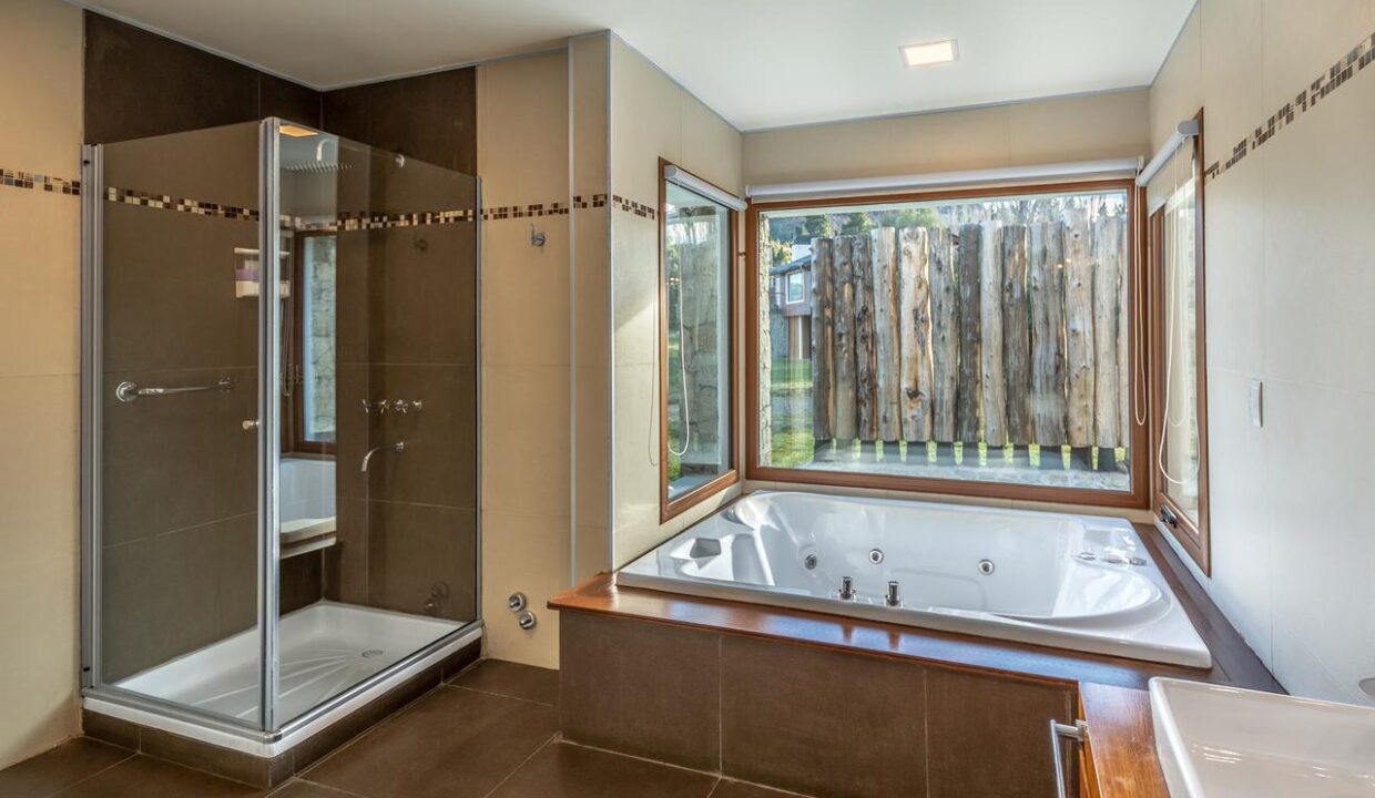 WhatsApp Image 2025-01-10 at 17.07.29